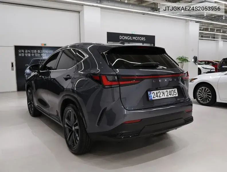 Nx350H 2Nd Generation Premium VIN: JTJGKAEZ4S2053956 Lot: 39723451