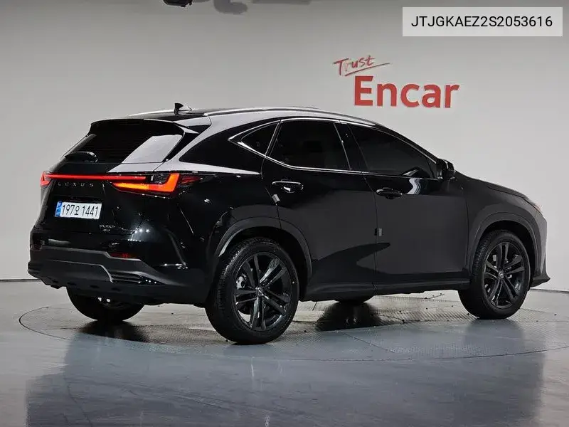 Nx350H 2Nd Generation Premium VIN: JTJGKAEZ2S2053616 Lot: 39791073