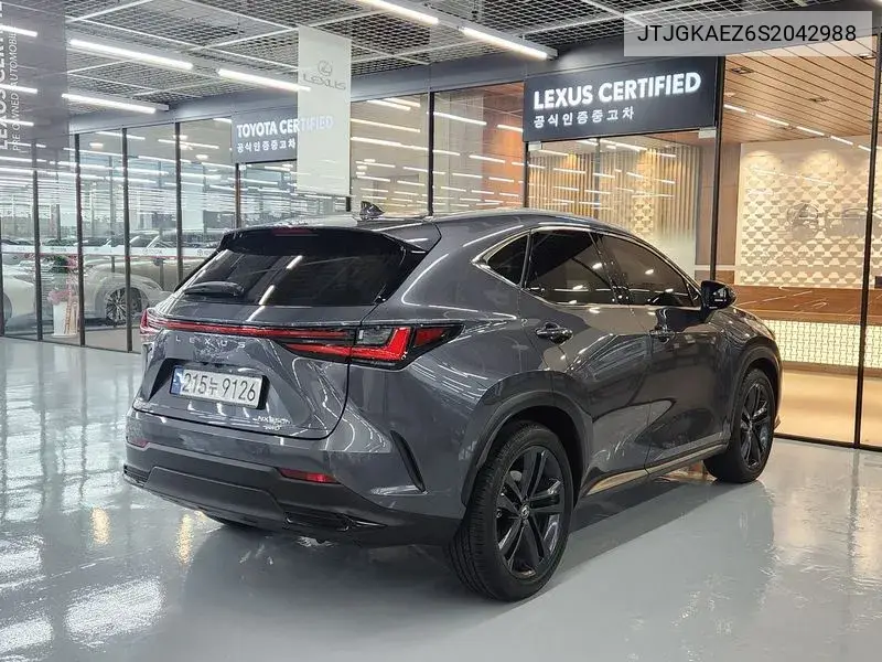 Nx350H 2Nd Generation Premium VIN: JTJGKAEZ6S2042988 Lot: 39957233