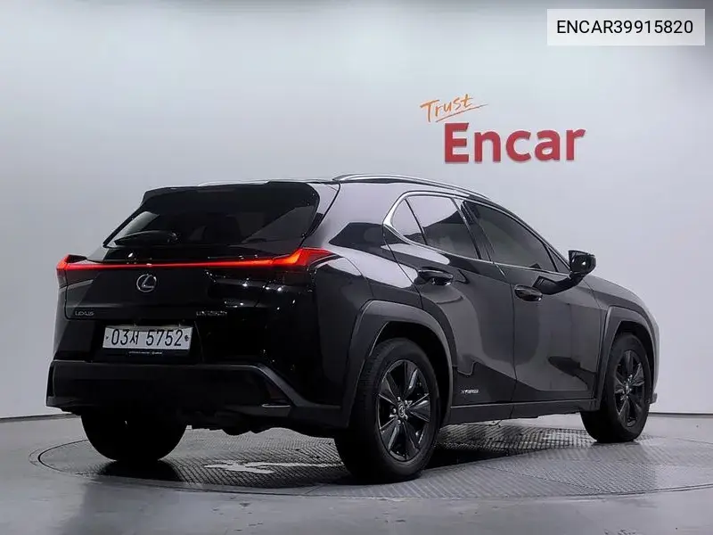 Ux250H 2.0 2Wd VIN: ENCAR39915820 Lot: 39915820
