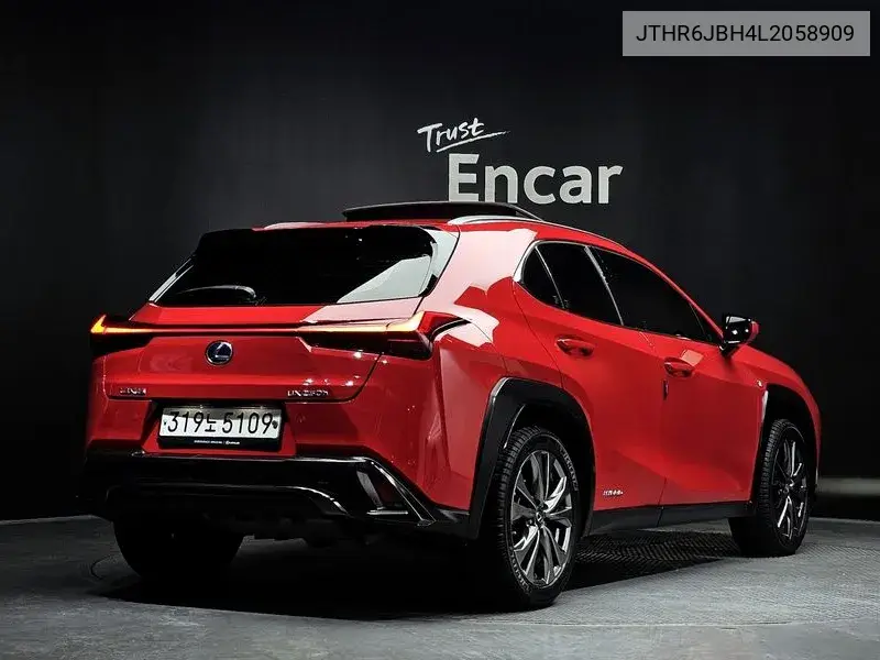 Ux250H 2.0 F-Sport 2Wd VIN: JTHR6JBH4L2058909 Lot: 39787858