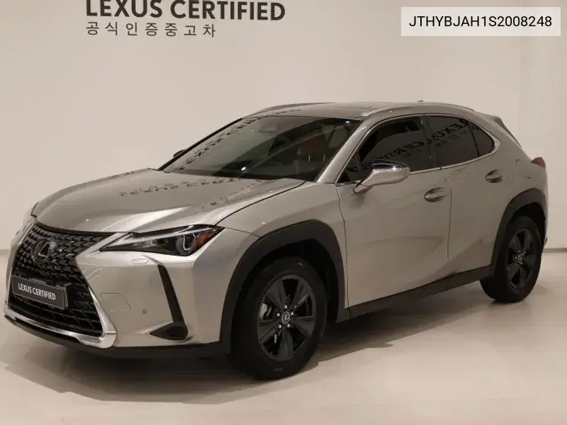 Ux300H 2.0 2Wd VIN: JTHYBJAH1S2008248 Lot: 39290043