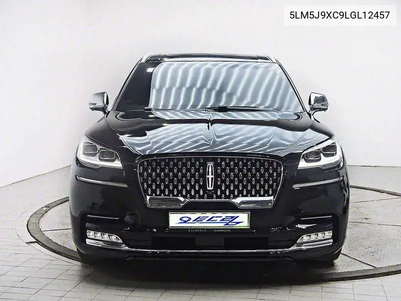 Avdad, The 2Nd Generation 3.0 Black Label Awd VIN: 5LM5J9XC9LGL12457 Lot: 39882170