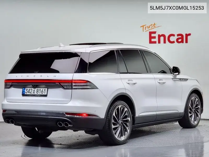 Aviator 2Nd Generation 3.0 Reserve Awd VIN: 5LM5J7XC0MGL15253 Lot: 39596357