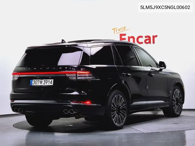 Avdad, The 2Nd Generation 3.0 Black Label Awd VIN: 5LM5J9XC5NGL00602 Lot: 39620150