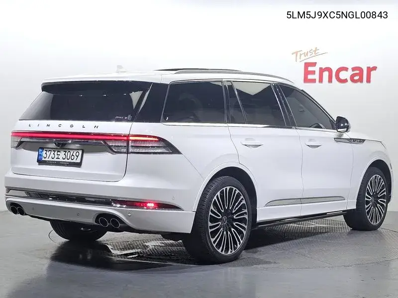 Avdad, The 2Nd Generation 3.0 Black Label Awd VIN: 5LM5J9XC5NGL00843 Lot: 39977028