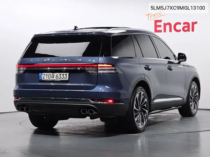 Aviator 2Nd Generation 3.0 Reserve Awd VIN: 5LM5J7XC9MGL13100 Lot: 40031308