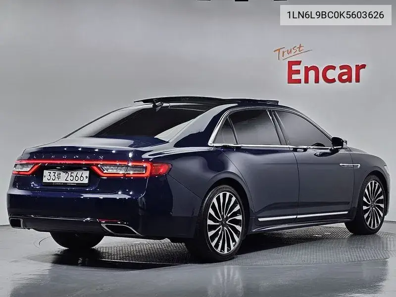 Continental 10Th Generation 3.0 Black Label Awd VIN: 1LN6L9BC0K5603626 Lot: 39839065
