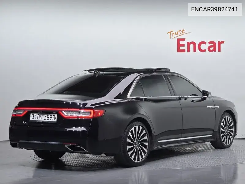 Continental 10Th Generation 3.0 Black Label Awd VIN: 1LN6L9BC3L5600088 Lot: 39850271