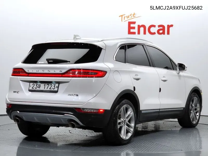 Mkc2.0 Awd VIN: 5LMCJ2A9XFUJ25682 Lot: 35025034