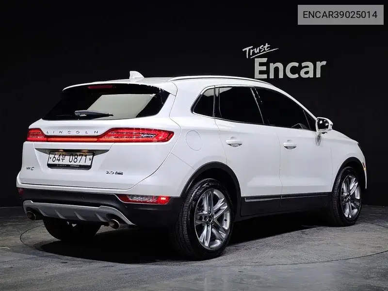 Mkc 2.0 Awd VIN: ENCAR39025014 Lot: 39025014
