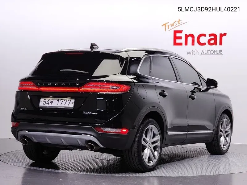 Mkc 2.0 Awd VIN: 5LMCJ3D92HUL40221 Lot: 38913251