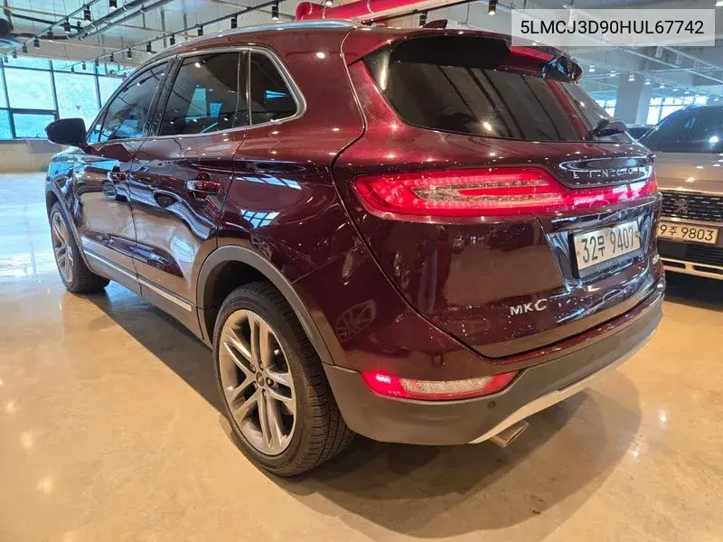 Mkc 2.0 Awd VIN: 5LMCJ3D90HUL67742 Lot: 39700910