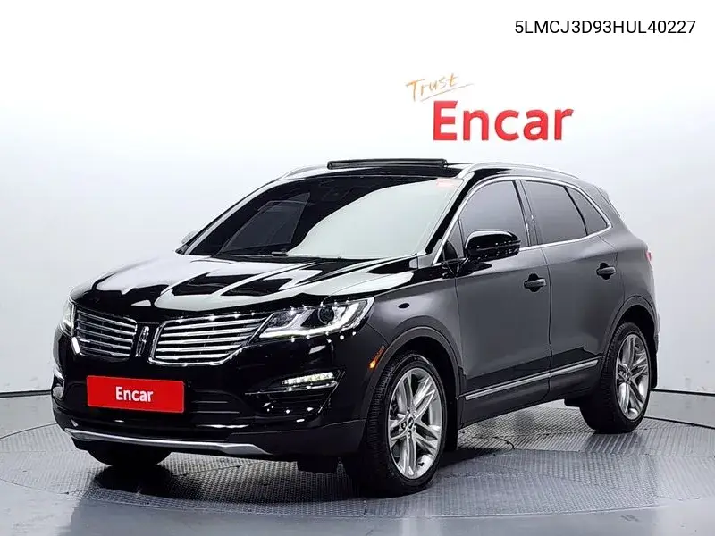 Mkc 2.0 Awd VIN: 5LMCJ3D93HUL40227 Lot: 39725985