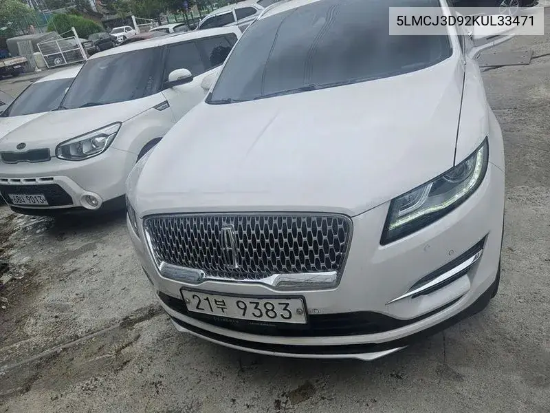 Mkc 2.0 Awd VIN: 5LMCJ3D92KUL33471 Lot: 39862260