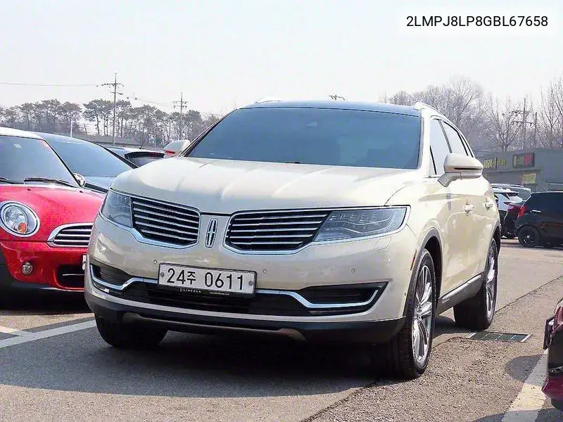 Mkx 2Nd Generation 2.7 Awd VIN: 2LMPJ8LP8GBL67658 Lot: 39478079