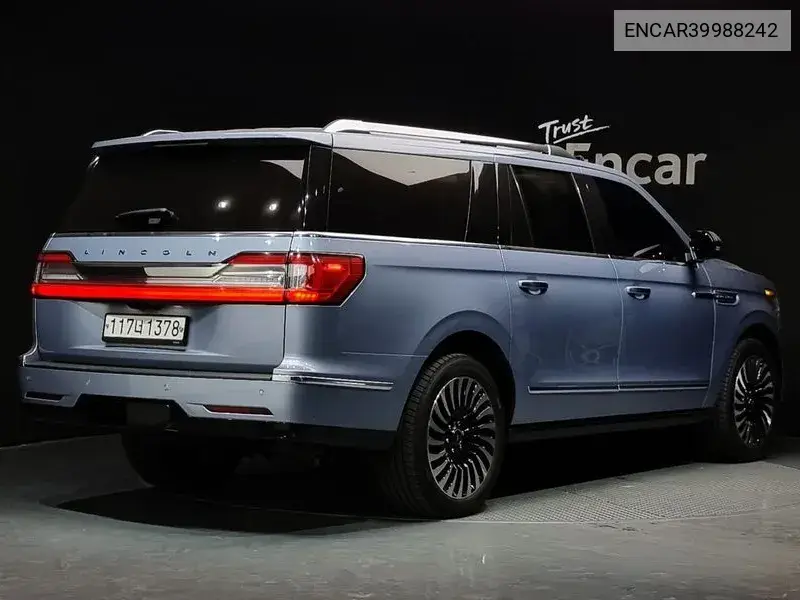 Navigator 4Th Generation 3.5L VIN: ENCAR39988242 Lot: 39988242