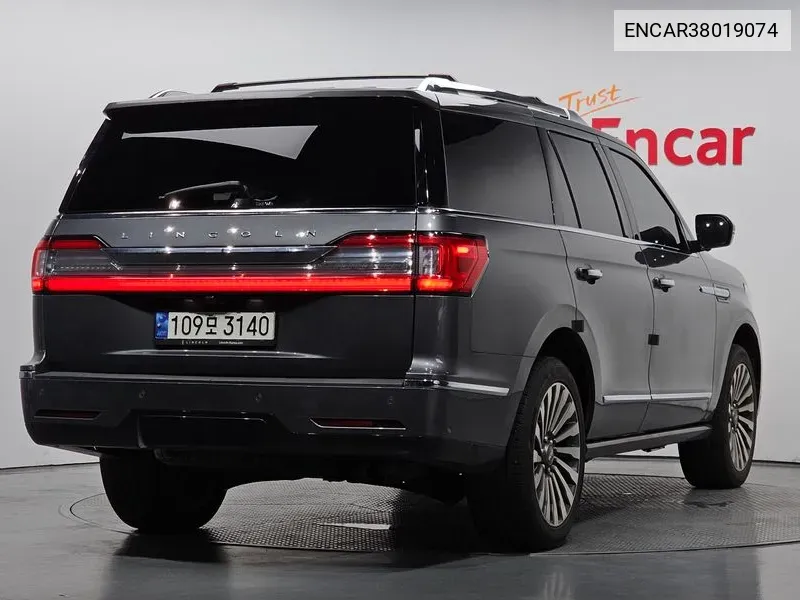 Lincoln Navigator 4Th Generation 3.5L VIN: ENCAR38019074 Lot: 38019074