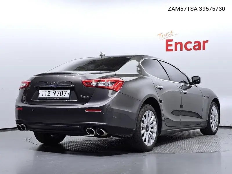 Gibli 3.0 Diesel 3Rd Generation VIN: ZAM57TSA-39575730 Lot: 39575730