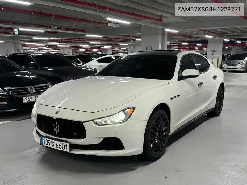 Gibli 3.0 3Rd Generation VIN: ZAM57XSG8H1228771 Lot: 40108429
