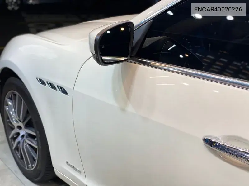 Gibli 3.0 Gran Sports 3Rd Generation VIN: ENCAR40020226 Lot: 40020226