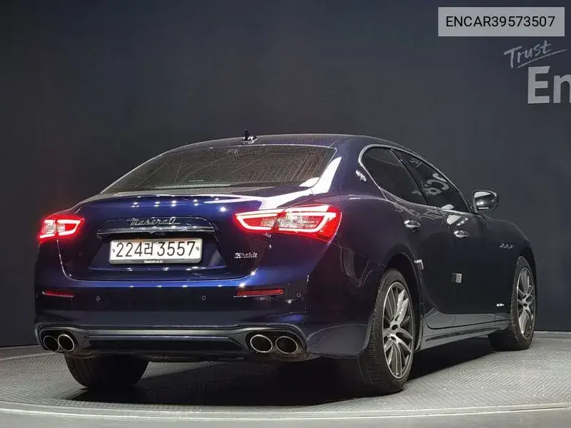 Gibli 3.0 Gran Russo 3Rd Generation VIN: ENCAR39573507 Lot: 39573507