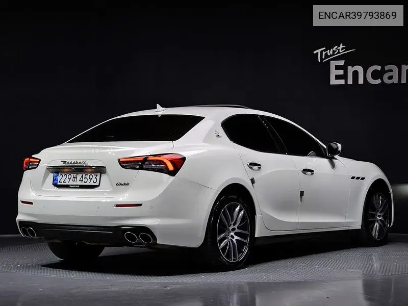 Gibli 2.0 3Rd Generation VIN: ENCAR39793869 Lot: 39793869