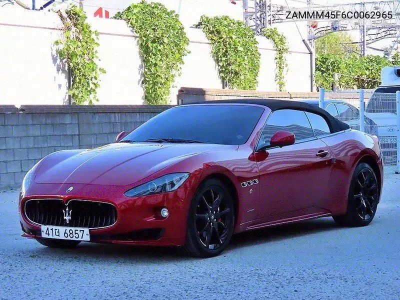Gran Cabrio 4.7 Sports VIN: ZAMMM45F6C0062965 Lot: 40158108
