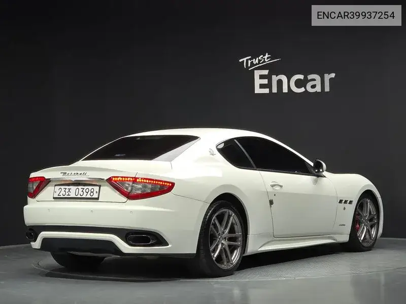 Gran Turismo 4.7 Sports 1St Generation VIN: ENCAR39937254 Lot: 39937254
