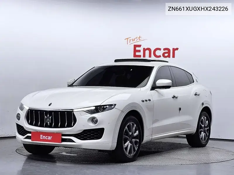 Levante 3.0 Awd Premium VIN: ZN661XUGXHX243226 Lot: 39532238