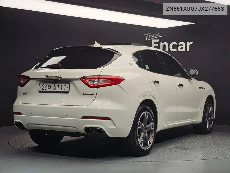 Levante 3.0 S Awd Gran Russo VIN: ZN661XUG7JX277663 Lot: 40009874
