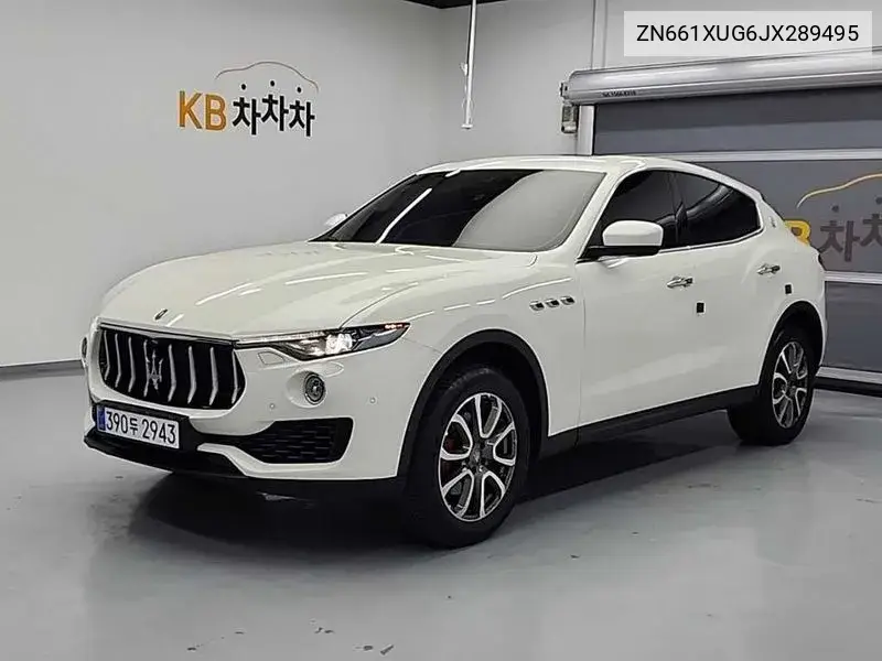 Levante 3.0 Awd VIN: ZN661XUG6JX289495 Lot: 39559316