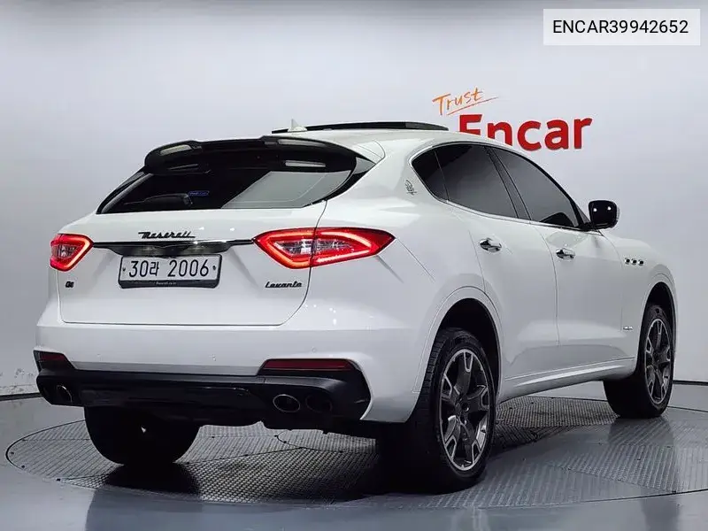 Levante 3.0 Awd Gran Sports VIN: ENCAR39942652 Lot: 39942652