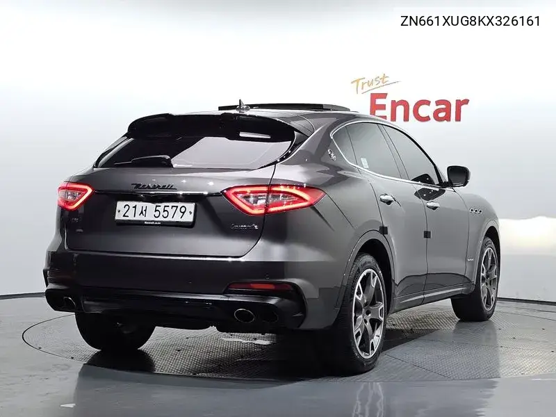 Levante 3.0 Awd Gran Sports VIN: ZN661XUG8KX326161 Lot: 39996311