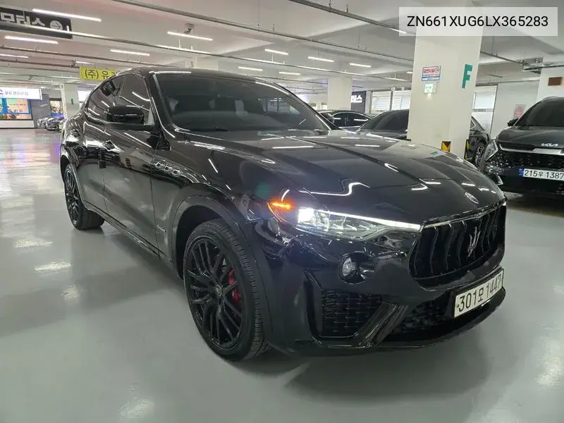 Levante 3.0 Awd Gran Sports VIN: ZN661XUG6LX365283 Lot: 39559278