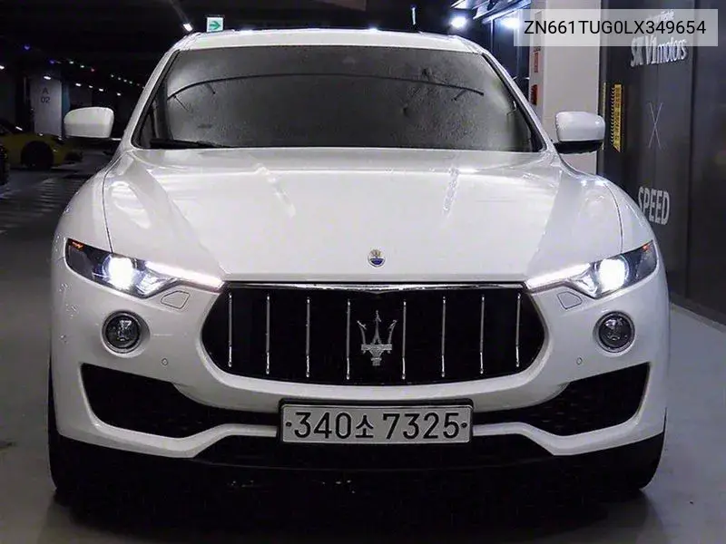 Levante 3.0 Diesel Awd Gran Russo VIN: ZN661TUG0LX349654 Lot: 39948339