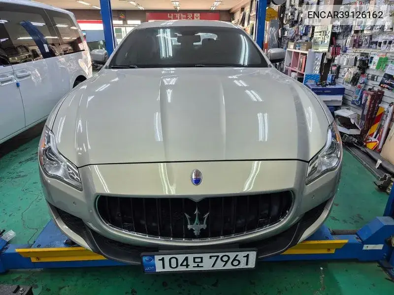 Quattroporte S Q4 3.0 V6 VIN: ENCAR39126162 Lot: 39126162