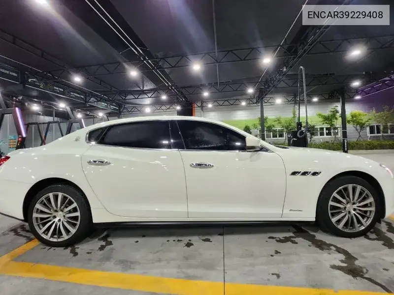 Quattroporte 3.0 Diesel VIN: ENCAR39229408 Lot: 39229408