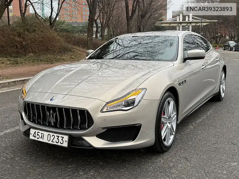 Quattroporte S Q4 3.0 V6 Gran Russo VIN: ENCAR39323893 Lot: 39323893