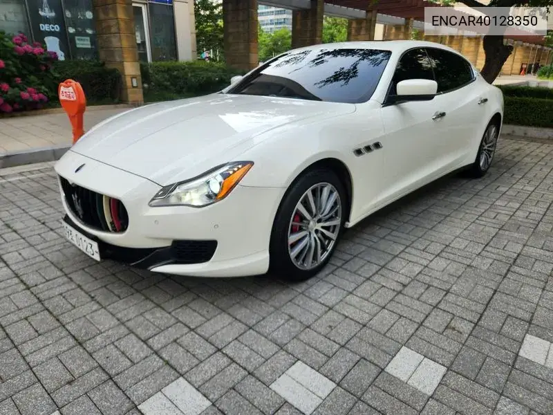 Quattroporte 3.0 V6 VIN: ENCAR40128350 Lot: 40128350