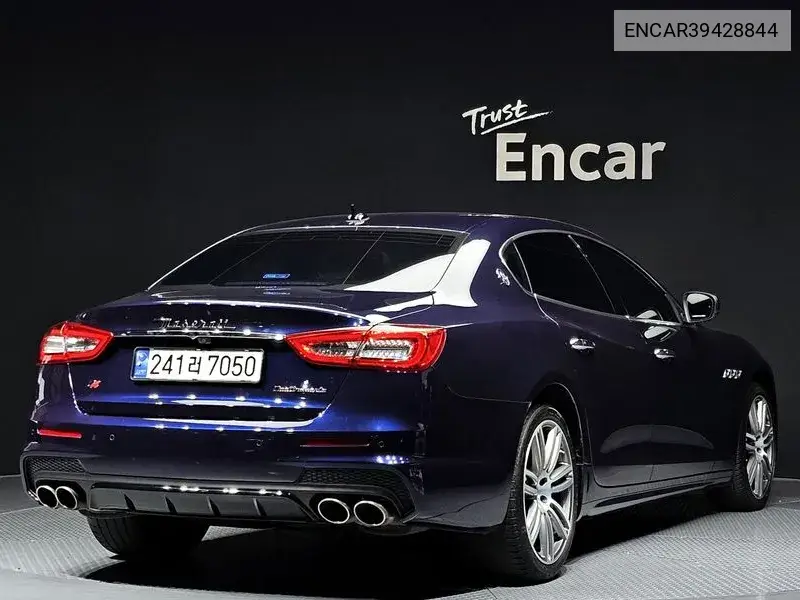 Quattroporte S Q4 3.0 V6 Gran Sports VIN: ENCAR39428844 Lot: 39428844