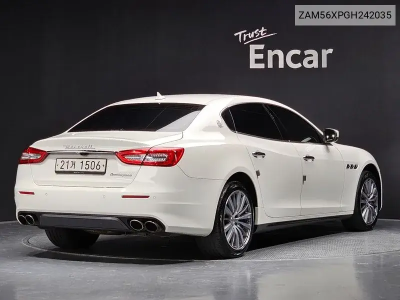 Quattroporte 3.0 V6 VIN: ZAM56XPGH242035 Lot: 39938154