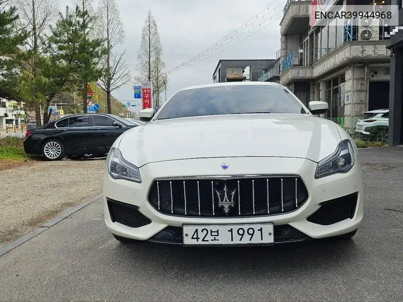 Quattroporte S Q4 3.0 V6 Gran Sports VIN: ENCAR39944968 Lot: 39944968