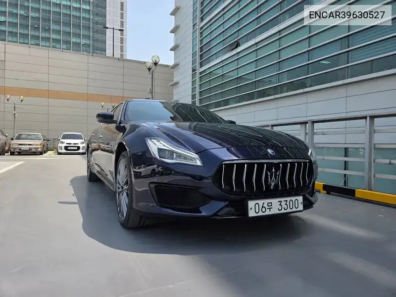 Quattroporte S Q4 3.0 V6 Gran Sports VIN: ENCAR39630527 Lot: 39630527