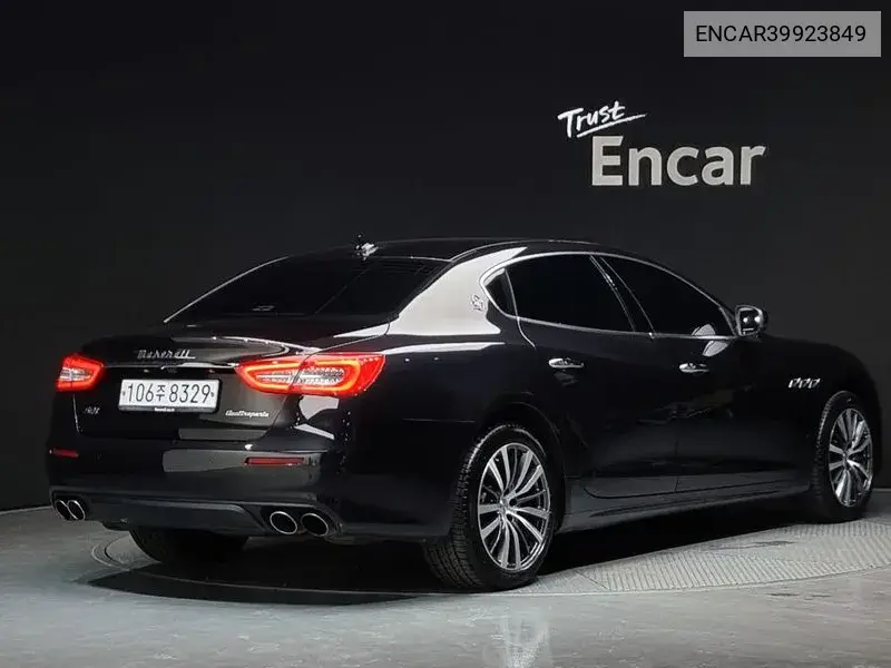 Quattroporte 3.0 V6 VIN: ENCAR39923849 Lot: 39923849