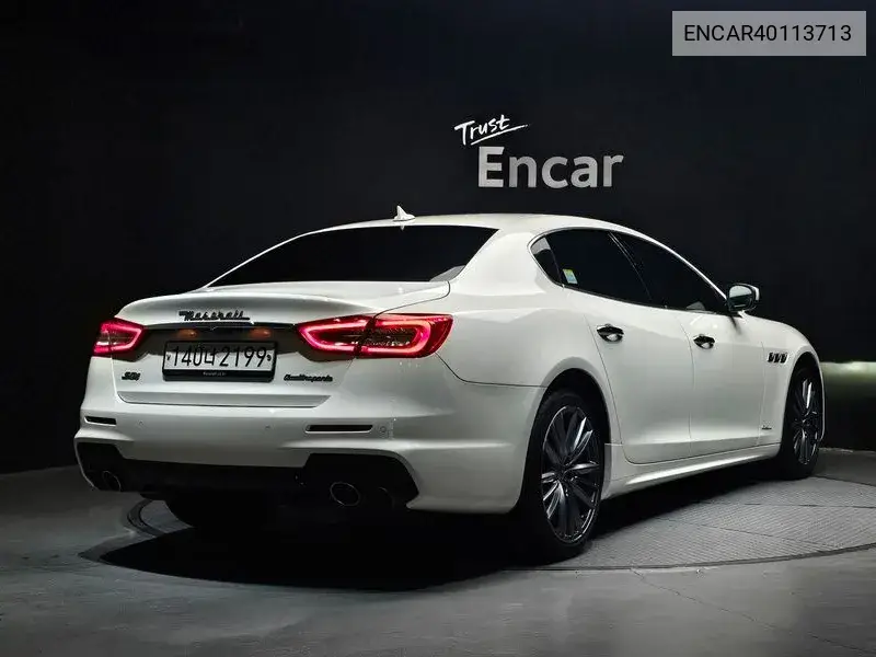 Quattroporte S Q4 3.0 V6 VIN: ENCAR40113713 Lot: 40113713