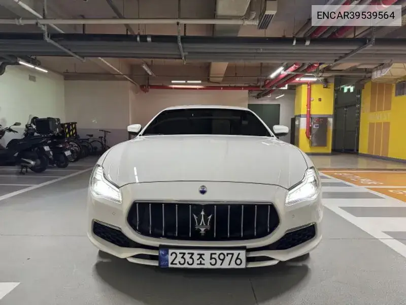 Quattroporte 3.0 V6 Gran Russo VIN: ENCAR39539564 Lot: 39539564