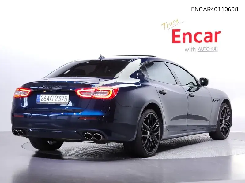Quattroporte 3.0 V6 Gran Russo VIN: ENCAR40110608 Lot: 40110608