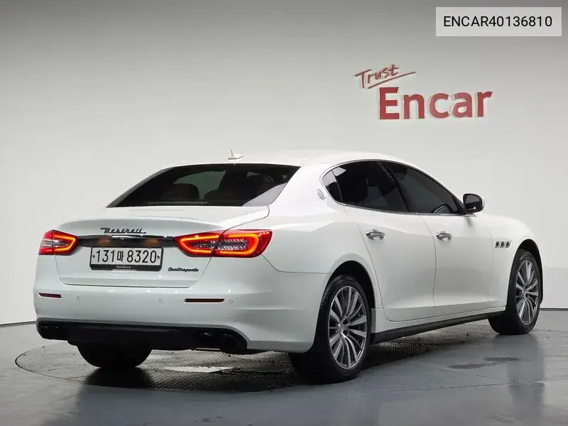 Quattroporte 3.0 V6 VIN: ENCAR40136810 Lot: 40136810