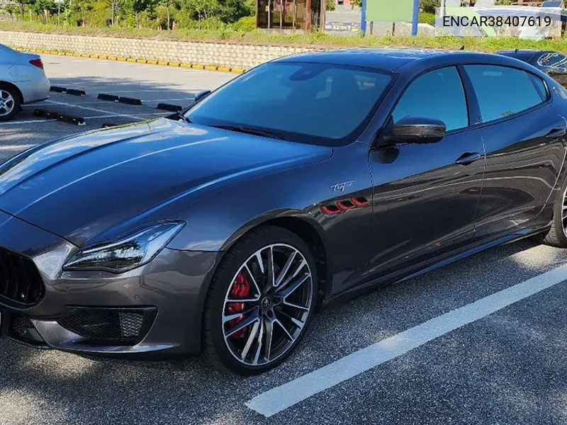 Quattroporte Tropeo VIN: ENCAR38407619 Lot: 38407619
